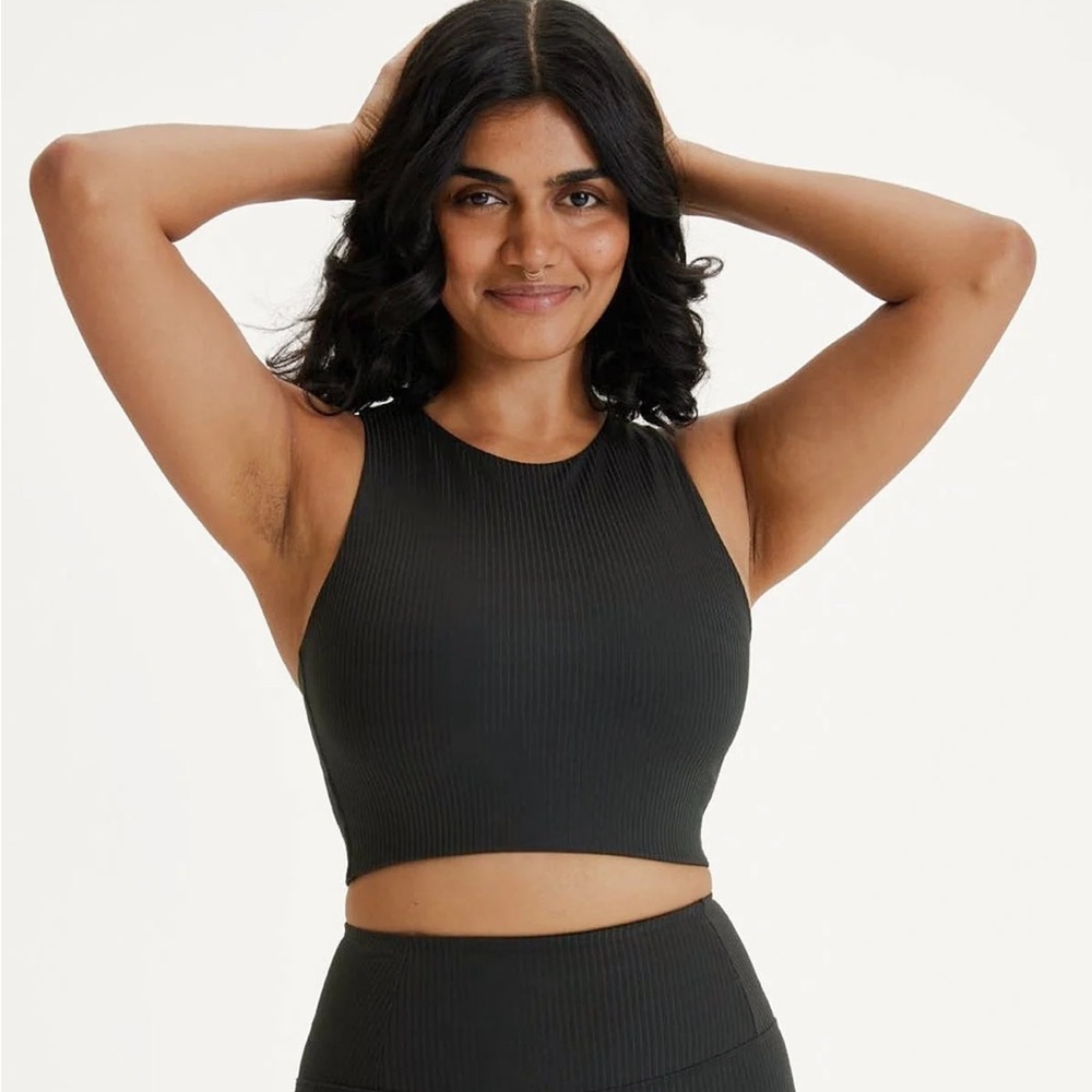 Girlfriend Collective Ribbed Dylan Tank Bra in Black